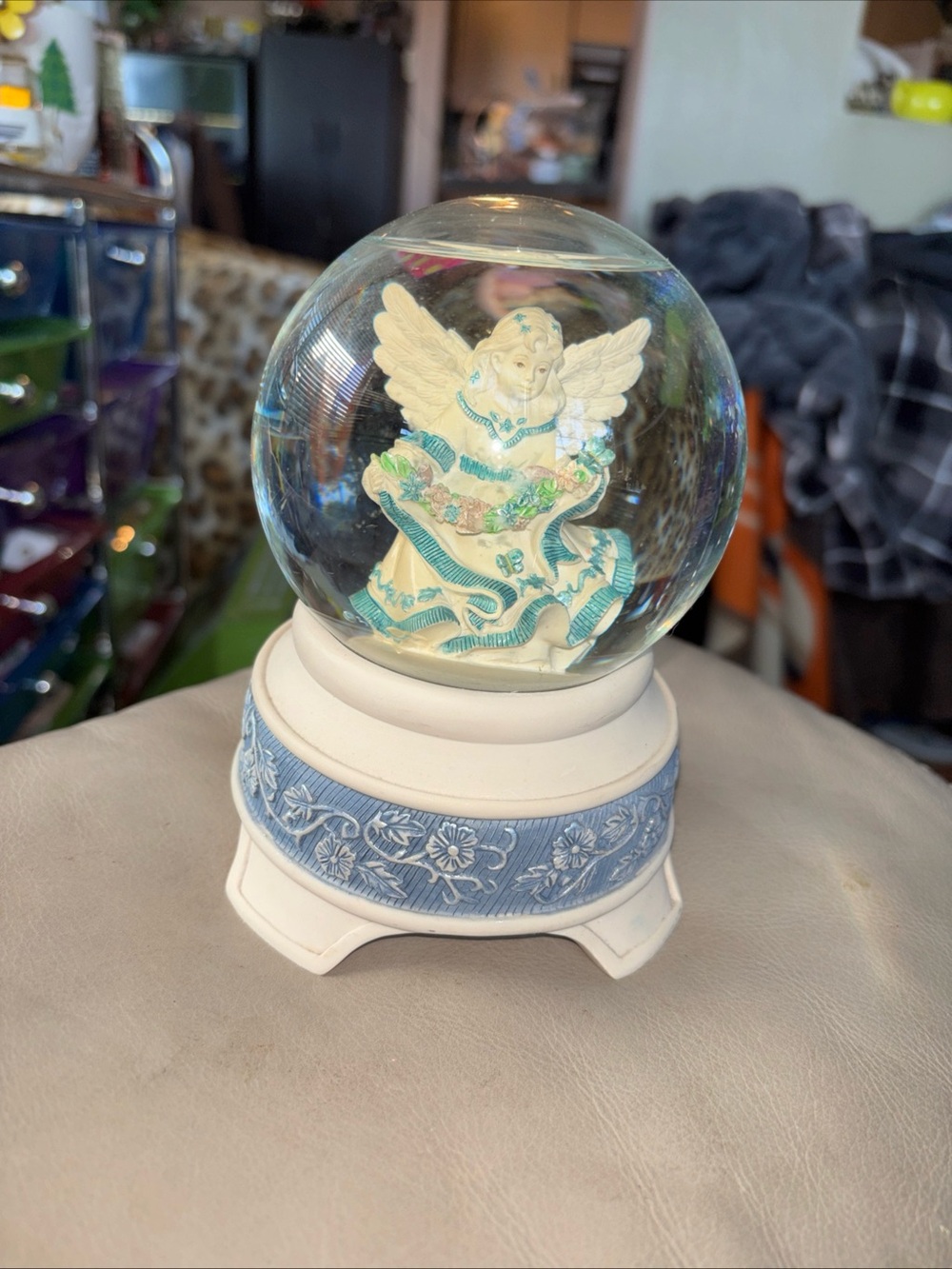 Sarah's Angels  Snow Globe with Blue Trim plays 'Over The Rainbow'.